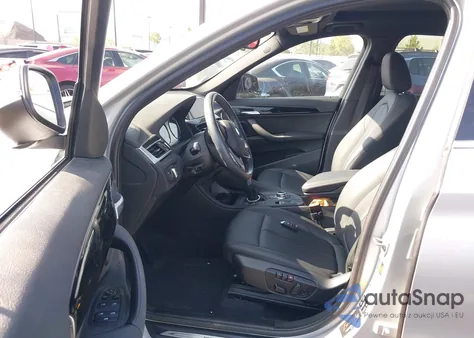 2019 BMW X1 xDrive28I z USA, uszkodzony, nr VIN WBXHT3C56K5L38658